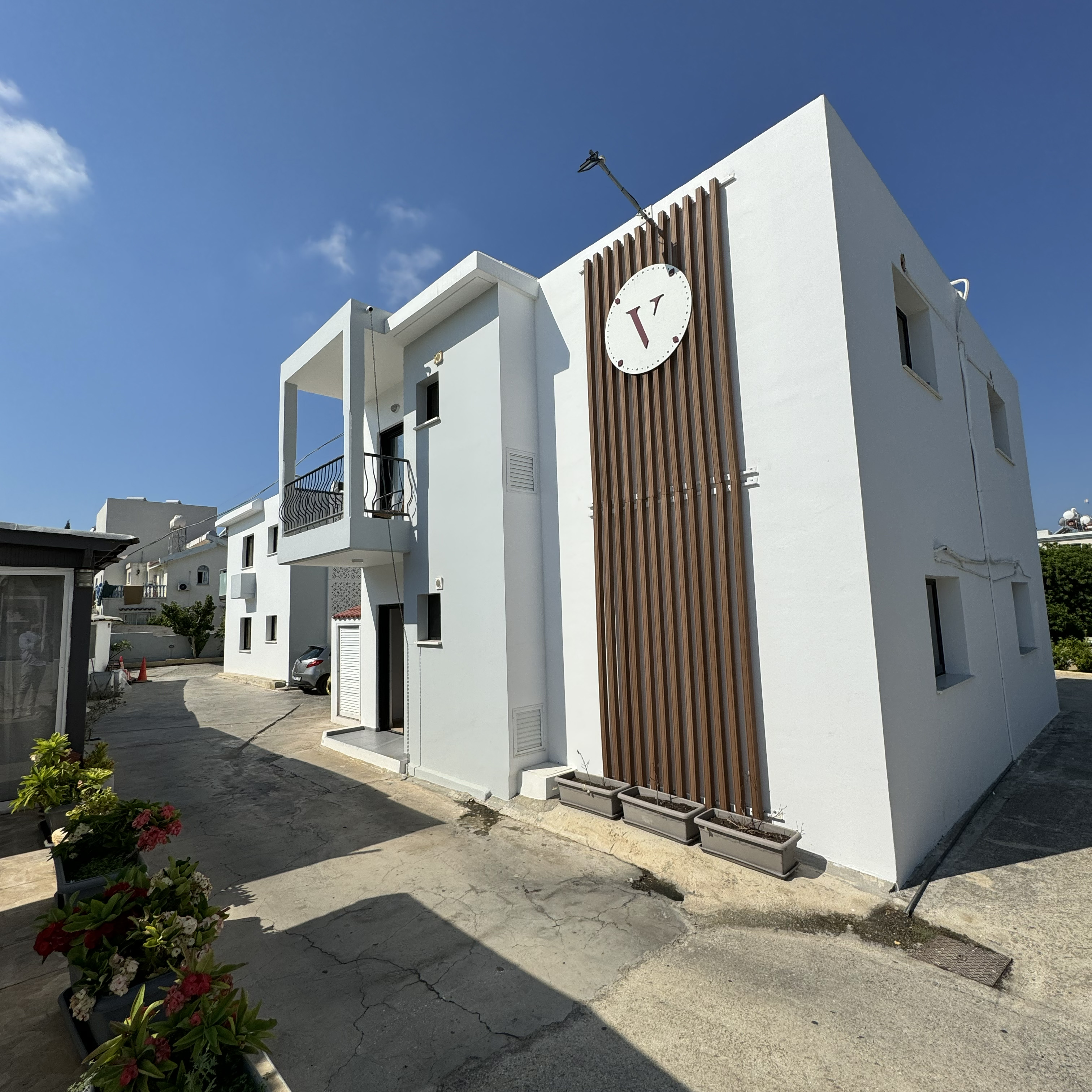 Boarding House by night